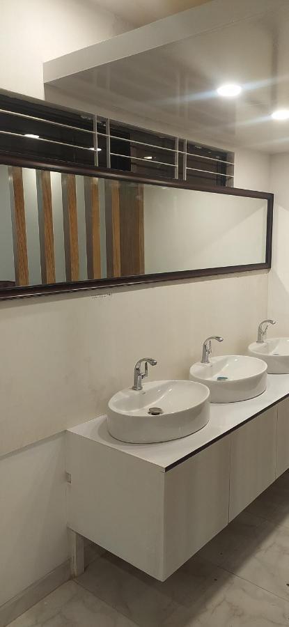 דאהקה Center Point Apartment מראה חיצוני תמונה
