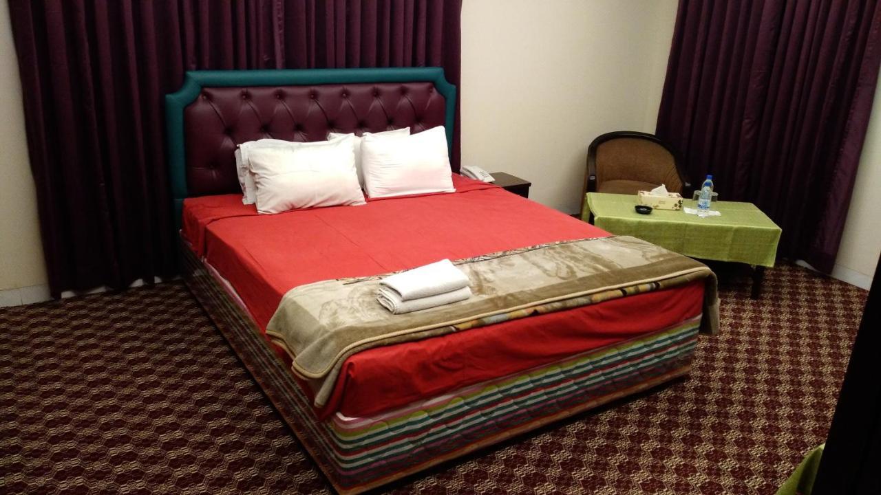 דאהקה Center Point Apartment מראה חיצוני תמונה